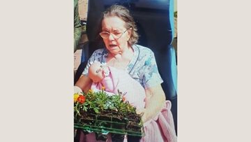 Nottingham care home Residents enjoy gardening fun in the sun
